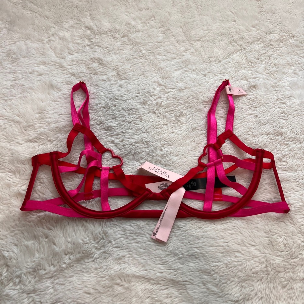 Victorias Secret Unlined Strappy Cage Bra Red Pink Heart Hardware S 11237866